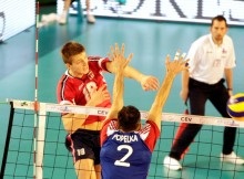 Vīriešu volejbola izlasei mainīgas sekmes pārbaudes mačos Grieķijā