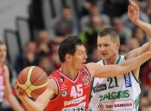 "Žalgiris" Viļņā uzveic "Rytas", Blūmam pieci punkti