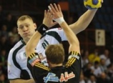 Krištopāns un Pētersons vienā grupā