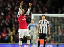 "Arsenal" desmit vārtu izrādē sagrauj "Newcastle"