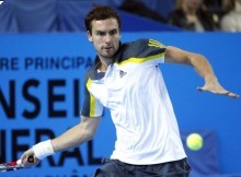 Gulbis pret Rohusu par vietu Indianvelsas pamatturnīrā