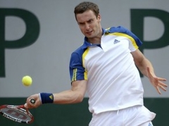 Gulbis kritizē izsēto tenisistu privilēģijas Vimbldonā