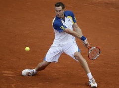 Gulbis atgriežas uz māla, sākot Štutgartes turnīru