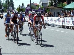 Skujiņš "Tour de Avenir” trešajā posmā finišē vadošajā grupā