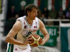 Blūma "Astanai" varētu pievienoties itāliešu veterāns Markonato