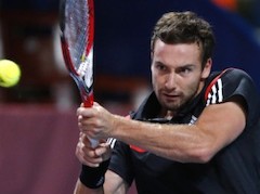 Gulbis atspēlējas un triumfē Sanktpēterburgas ATP turnīrā