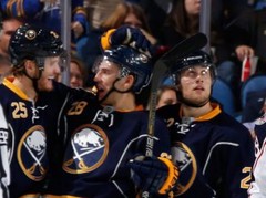Girgensons sāks trešajā maiņā, "Sabres" - Detroitā
