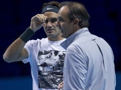 Federers netupinās sadarbību ar treneri Anakoni