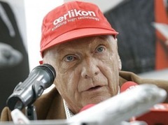 Lauda nosoda F1 kritiķus