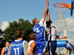 Video: Tiešraide, Sestdien (visu dienu): 3. Latvijas čempionāts 3x3 basketbolā