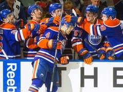 "Oilers" izcīna pirmo uzvaru sezonā