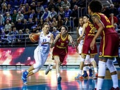 Jēkabsonei četri tālmetieni un 16 punkti Prāgas trillerī