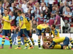 ''Arsenal'' grauj ''Aston Villa'' ar 4:0 un nosargā FA kausu