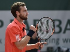 Gulbis salauž Maū pretestību un iekļūst pamatturnīrā Monreālā