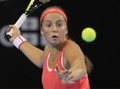 Ostapenko sasniedz dubultspēļu ceturtdaļfinālu