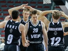 Bērziņam 17 punkti, VEF neatspēlējas pret Minsku