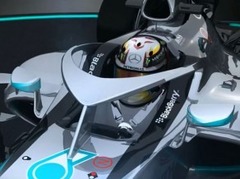 FIA izmēģinās trīs iespējamos slēgtā kokpita veidus