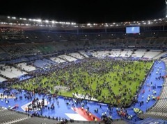 Terorakti Parīzē iedragā arī "Stade de France" un Francijas-Vācijas spēli