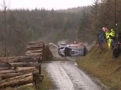 Video: Noivilam kūlenis, avarē arī Latvala