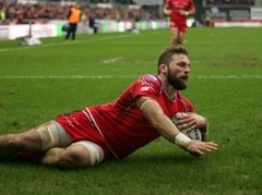 "Scarlets" pārspēj "Connacht" un atgriežas pirmajā vietā