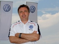 "Volkswagen Motorsport" boss kļūs par vienu no "McLaren" vadītājiem