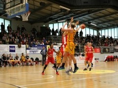 Niedola revanšējas Dītlingenai un paceļas uz otro vietu