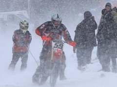 Latvijas čempionāts skijoringā un ziemas motokrosā startēs Lēdmanē