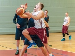 Jelgavas čempionāts basketbolā – "Doks" turpina perfekti