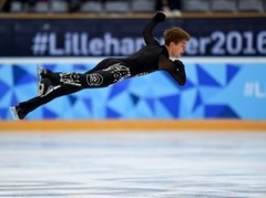 Video: Vasiļjevs izrauj komandas bronzu jaunatnes olimpiskajās spēlēs