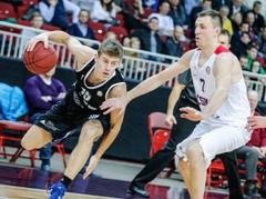 VEF sakur pirti groza apakšā, tomēr zaudē CSKA