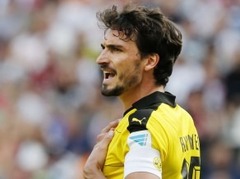 ''Bayern'' noslēdz piecu gadu līgumu  ar Hummelsu un Sanšešu