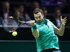 Gulbis pirms "French Open" spēlēs Ženēvā