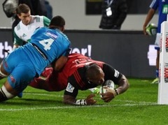 "Crusaders" pārņem vadību "Super Rugby" čempionātā