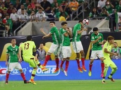 ''Copa America'': C grupā līderes Meksika un Venecuēla izspēlē neizšķirtu