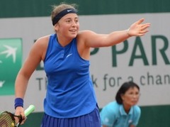 Ostapenko 13 dubultkļūdas zaudējumā Cibulkovai