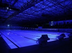 Peldēšanas federācija aicina piedalīties nakts peldējumā