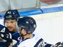 Video: Video: KHL nedēļas labākajos vārtu guvumos triumfē Minskas "Dinamo"