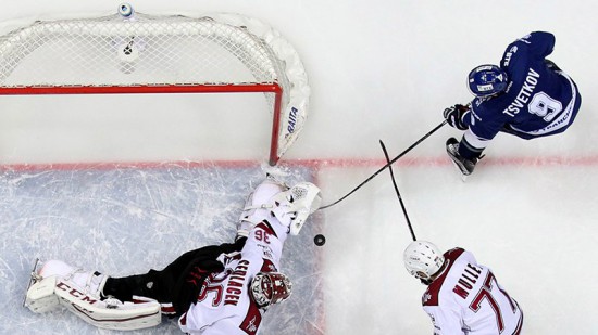 Video: Rīdziniekam Sedlāčekam otrais labākais atvairījums KHL nedēļā