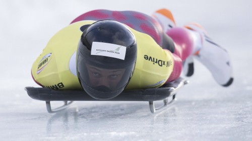 Martins Dukurs paliek ceturtais, pirmajā posmā triumfē korejietis