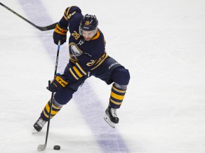 Girgensons un "Sabres" papildlaikā uzveic "Oilers"