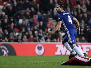 ''Chelsea'' nežēlo pastarīti un nonāk uzvaras attālumā no rekorda atkārtojuma