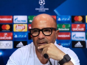 Sampaoli vadītā "Sevilla" turpina lieliski, izvirzās pagaidu otrajā vietā