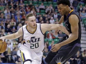 Heivords pirmo reizi iegūst nedēļas MVP godu, Derouzans labākais Austrumos