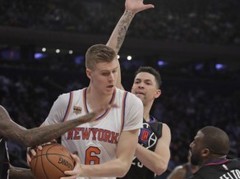 Porziņģim 27 punkti, "Knicks" beigās nenotur pārsvaru un zaudē