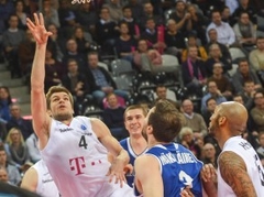 Siliņš un "Telekom Baskets" ar fantastisku 1. ceturtdaļu pietuvojas Final 4