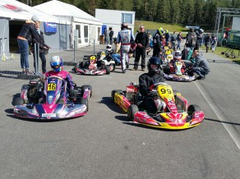 Kartingists Dāniels Lācis jauno sezonu atklāj ar 2. vietu Kandavā