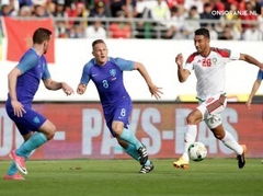 Nīderlande iztur marokāņu spiedienu un notur uzvaru, Itālija saplosa Sanmarīno