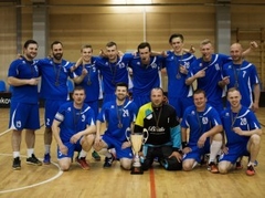 "Vārme" triumfē Liepājas florbola čempionātā