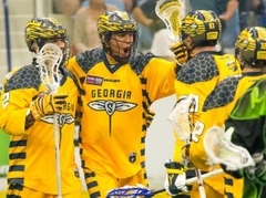 Brāļi Tompsoni nodrošina “Swarm” triumfu NLL