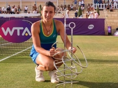 Sevastova Maljorkā izcīna otro WTA titulu